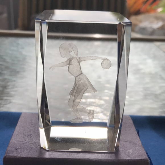 Crystal Glass Prism Tower - 3D Laser Etched - Female Bowler - Picture 12 of 12